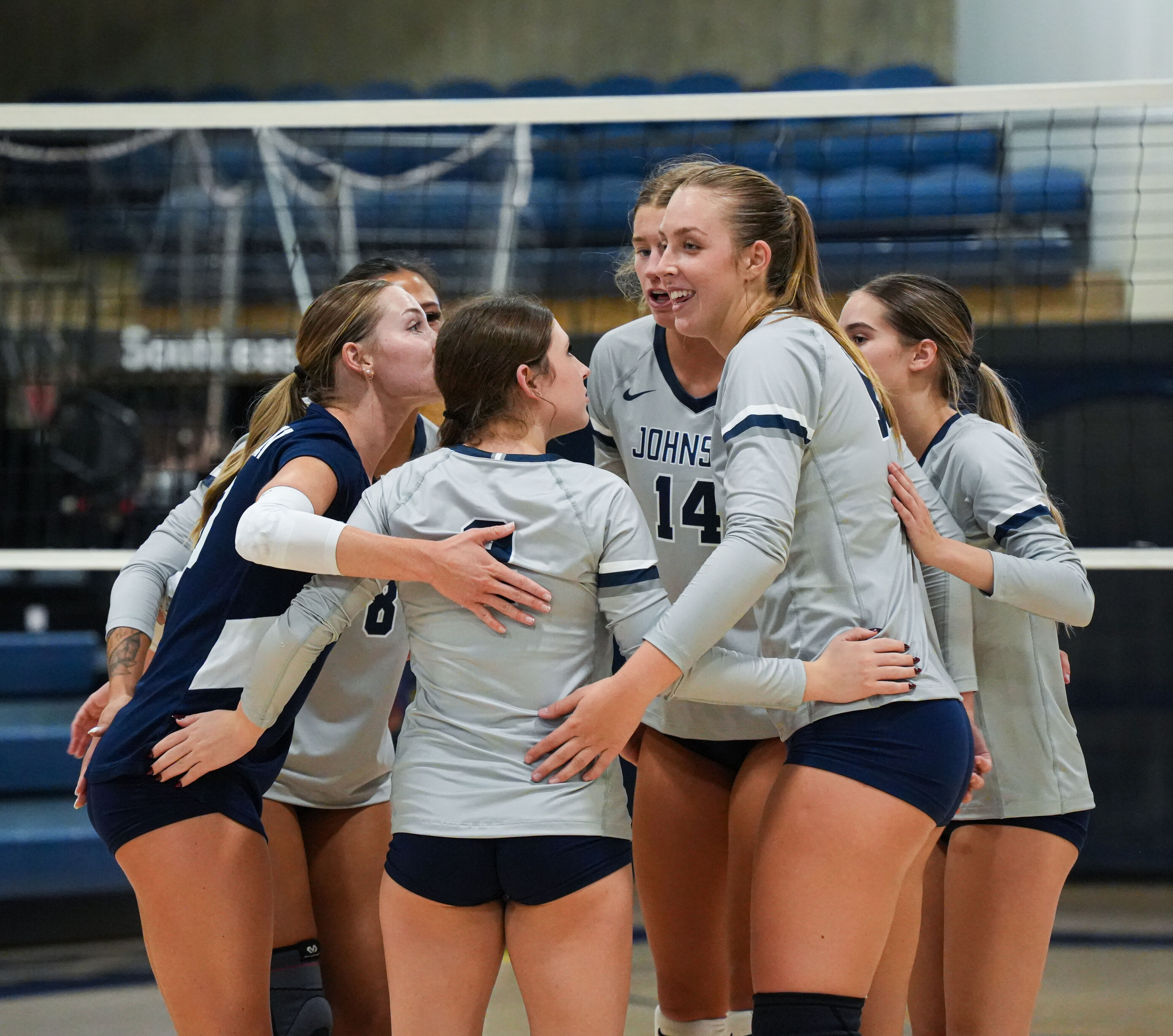 JCCC Volleyball Sweeps Labette Community College